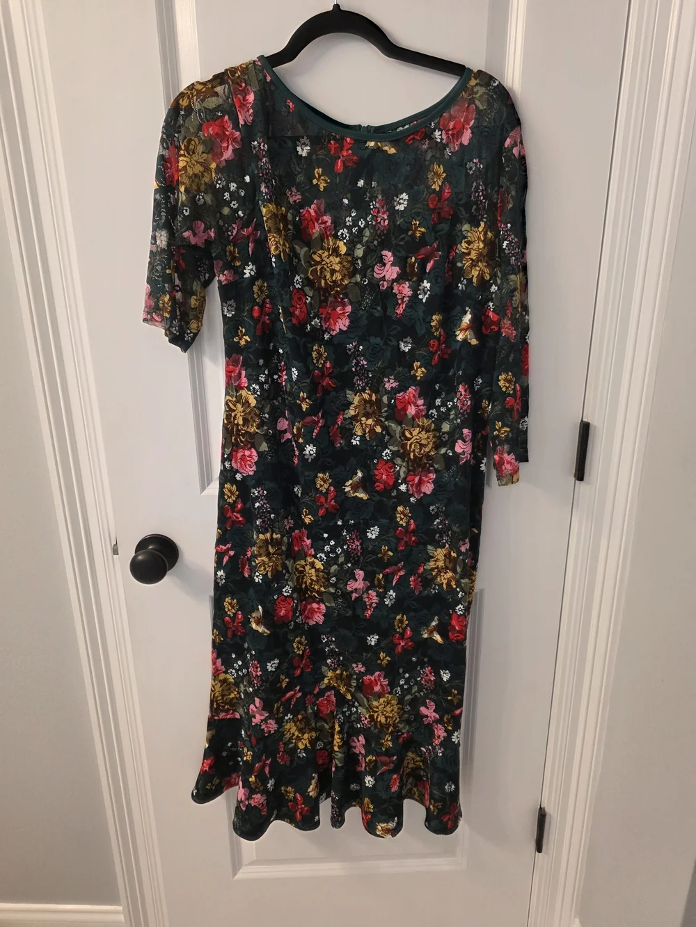 Floral Dark Green Midi Dress with Ruffle Hem